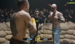 血裸在线观看,惊悚悬疑，揭秘黑暗网络世界