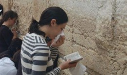 娱乐吃瓜君网红对比图,娱乐吃瓜君的视觉盛宴