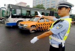 东方交警上新闻最新爆料,揭秘交通违规背后的真相