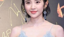 唐艺昕最新八卦爆料,甜蜜互动引网友热议